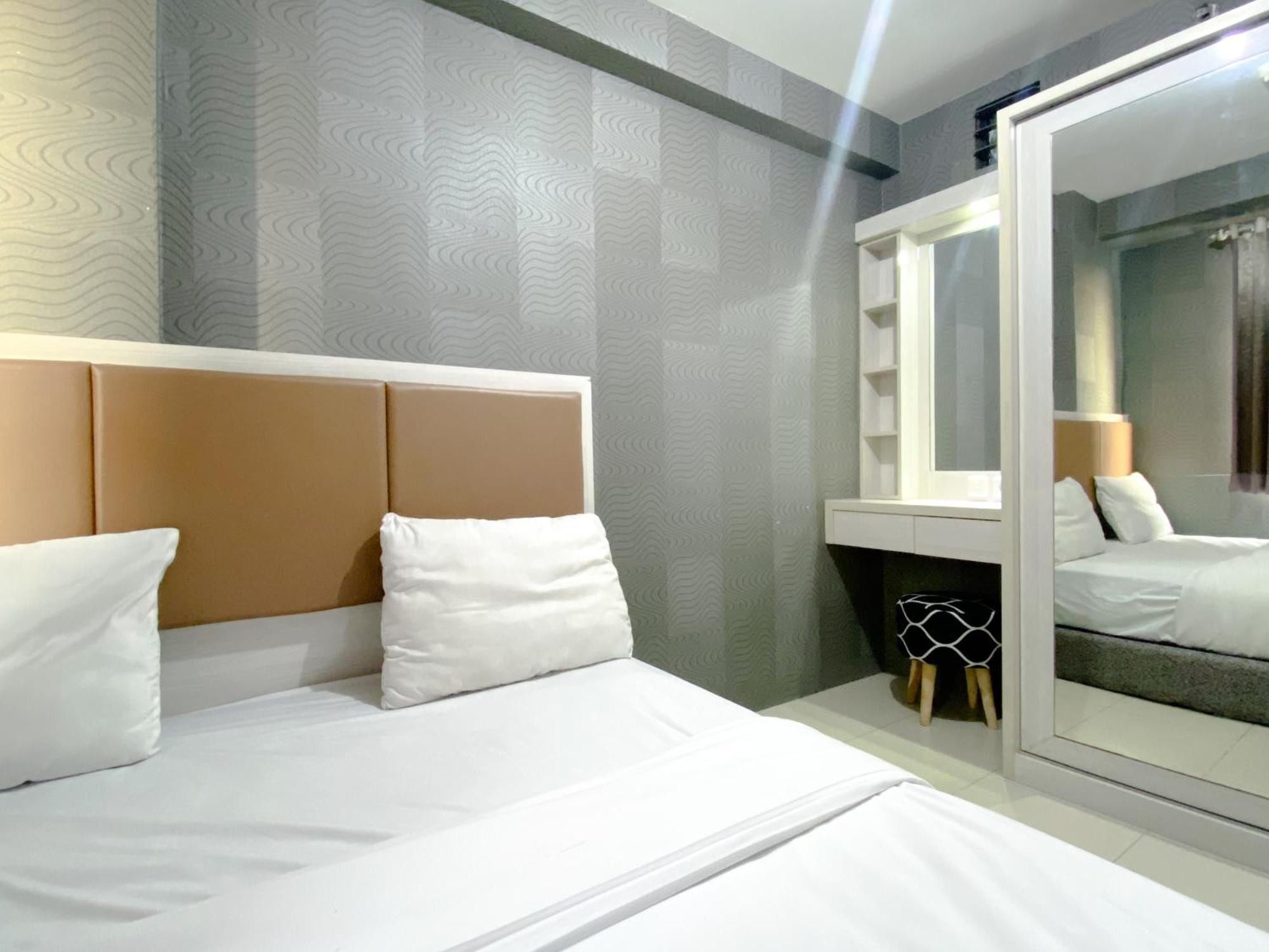 Strategic And Homey 2br At Bassura By Travelio Appartement